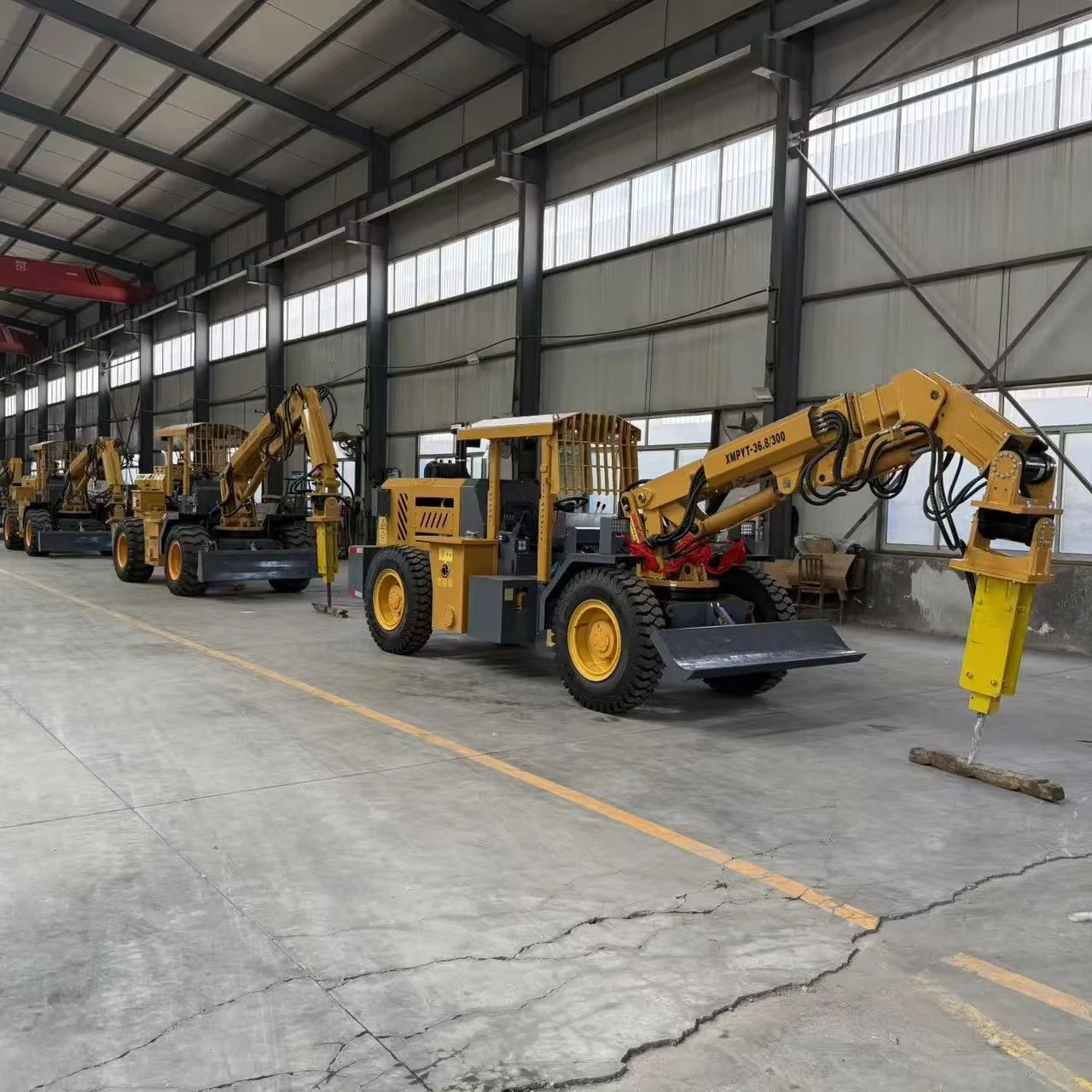 37kW Hydraulic Rock Scaling Jumbo B24-M0111