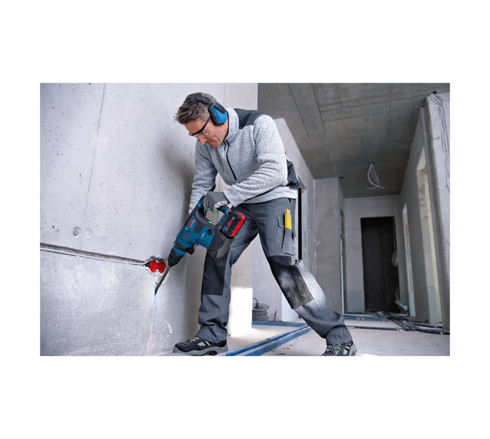 Bosch Professional 18 V Cordless SDS-Plus Rotary Hammer - 5.8 J Impact Energy (Tool Only) GBH 18V-34 CF (Battery and Charger NOT Included)